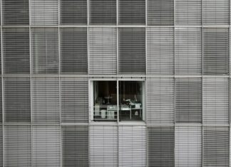 Czy 10 minut to nadgodziny?