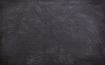 Co oznaczają czarne rękawiczki?